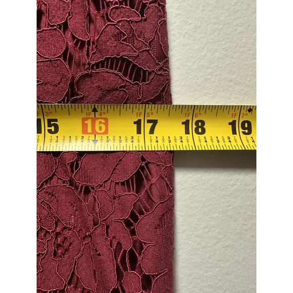 Premise Studio Women’s Small Burgundy Lace Sleeveless Top Scoop Neck Lined - Picture 6 of 8